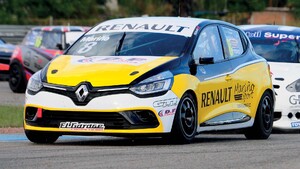 ST75LW-Renault-Clio-RS