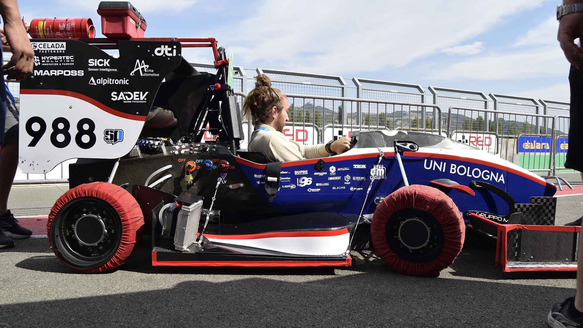Unibo_Racing_Car_Picture